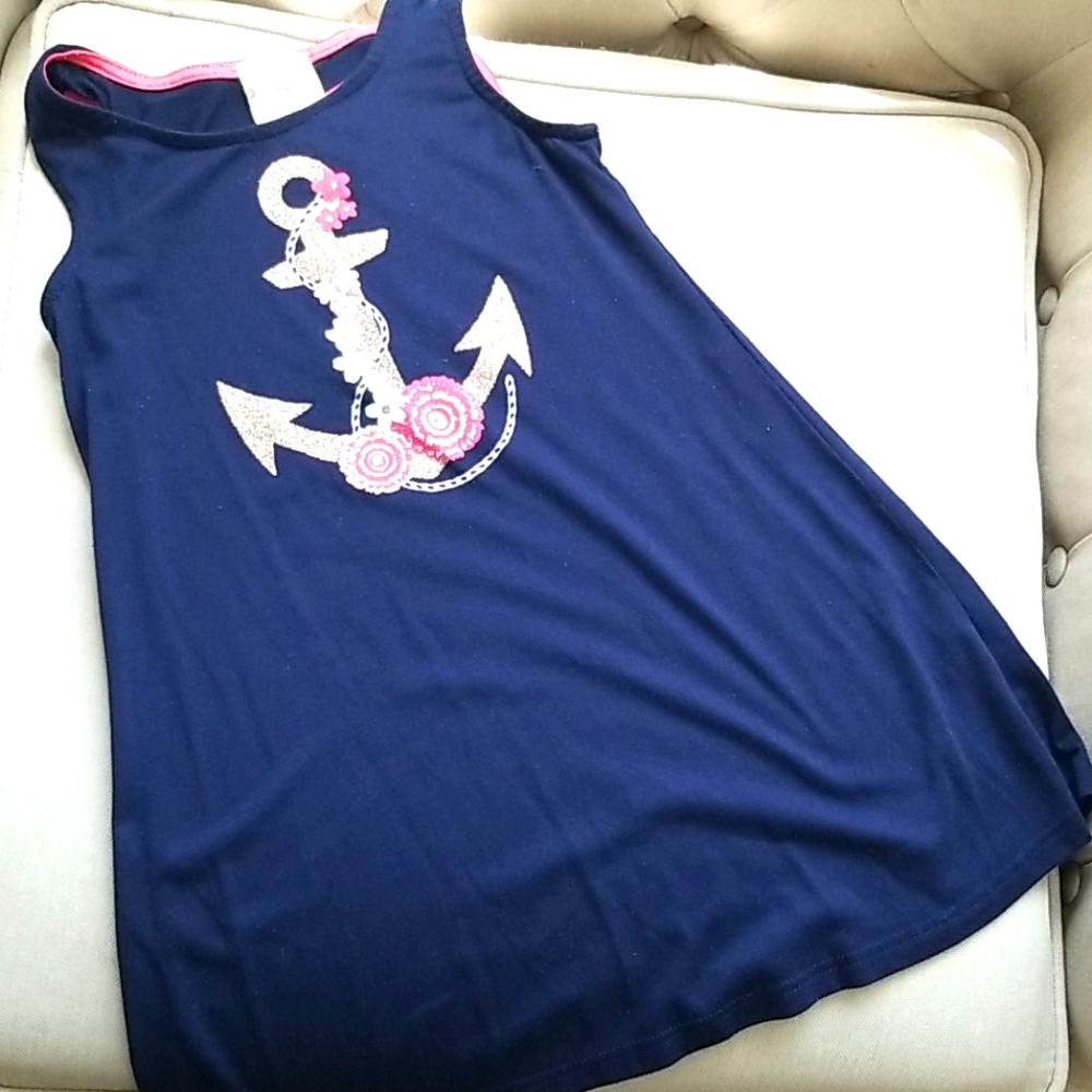 🔴 Girl's dress size 4